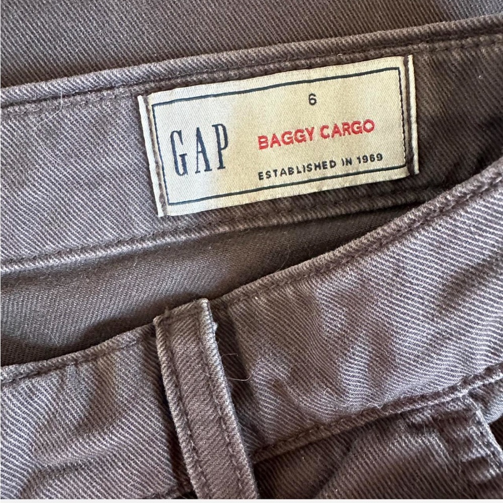 Gap Dark Brown Mid Rise Cotton Baggy Cargo Pants - Size 6 - Picture 6 of 6